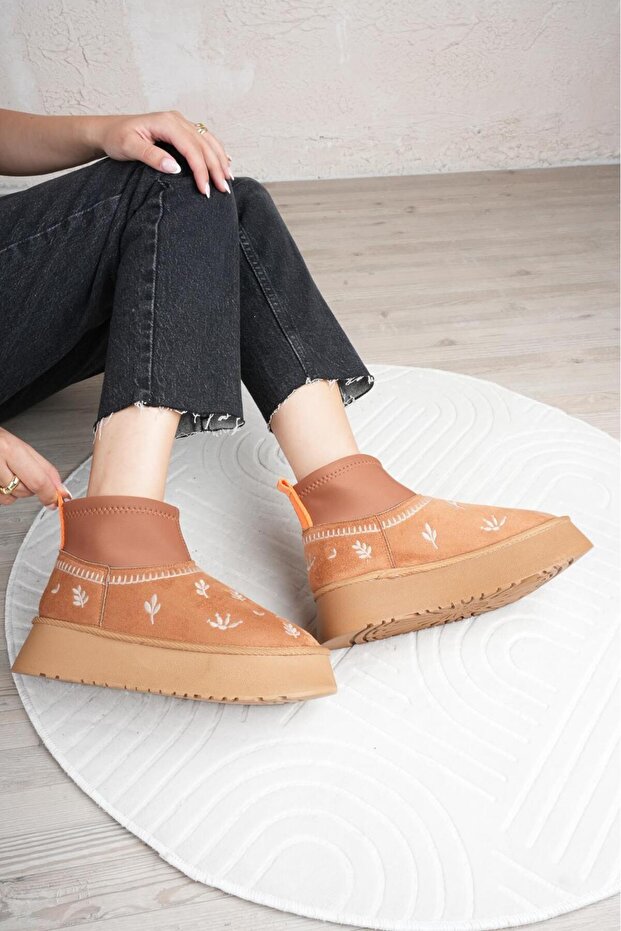 Taba Suede Stretch Women's New Season Mini Boots with Dense Wool Embroidery Inside