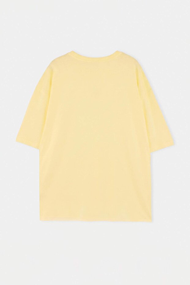 Sarı Oversize Dinazor Nakışlı %100 Pamuk Büyük Beden T-Shirt TMNSS24BF00013 - 7