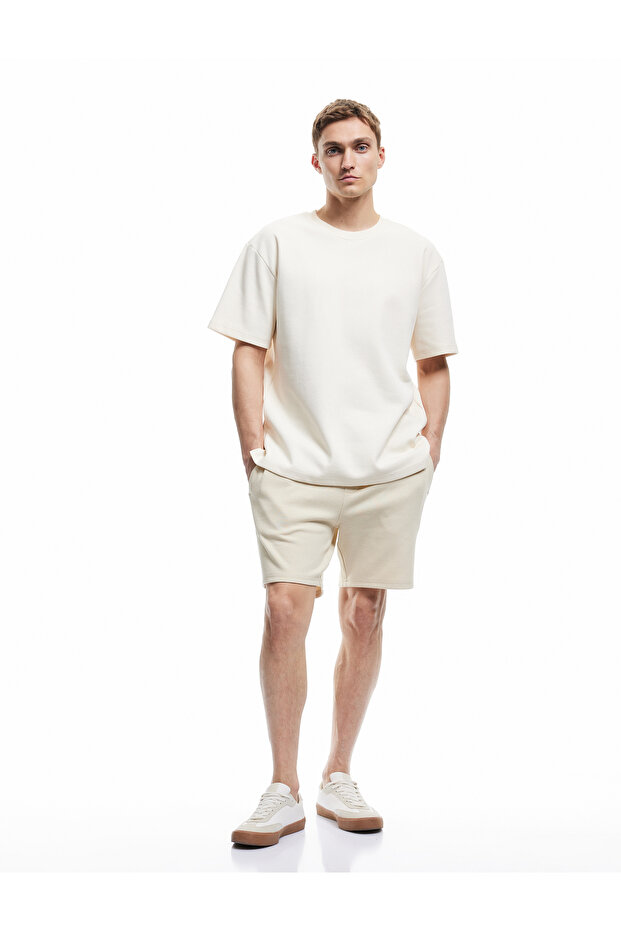 Pocket Detailed Pique Fabric Bermuda Shorts with Elastic Waist