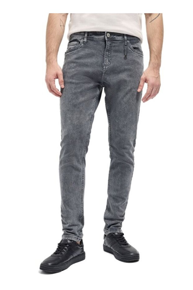 Men’s Denim Jeans – Classic Everyday Style with Durable Construction