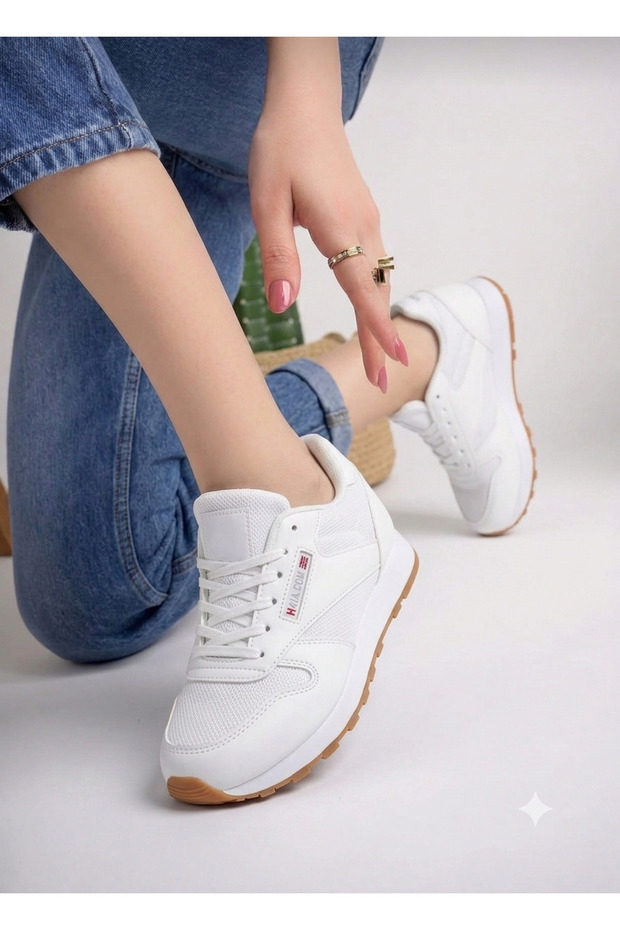 Unisex White Silver Lace-Up Mesh Breathable Comfortable Sole Walking Sneakers Sneakers