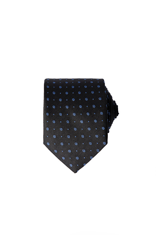 Patterned tie