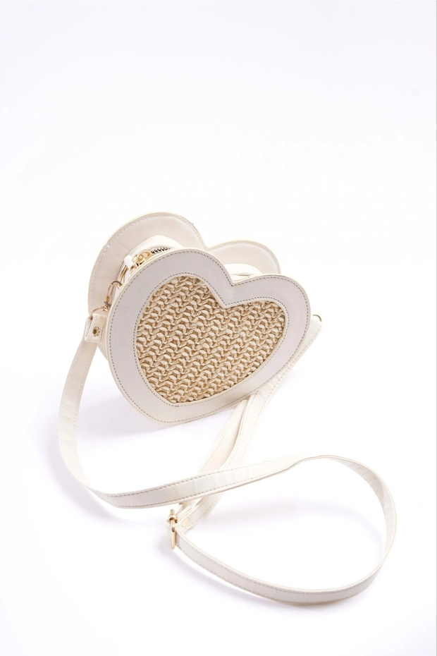 Girl's Leather Heart Straw Bag
