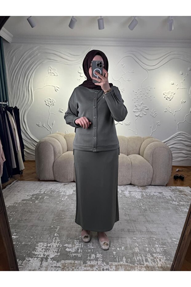 5029 طقم تنورة نيرفور كاكي