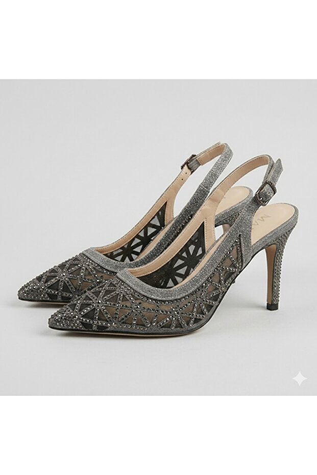 (Öz Maçan) Women's Closed-Toe Heeled Shoes with Drop Stone Detail Black