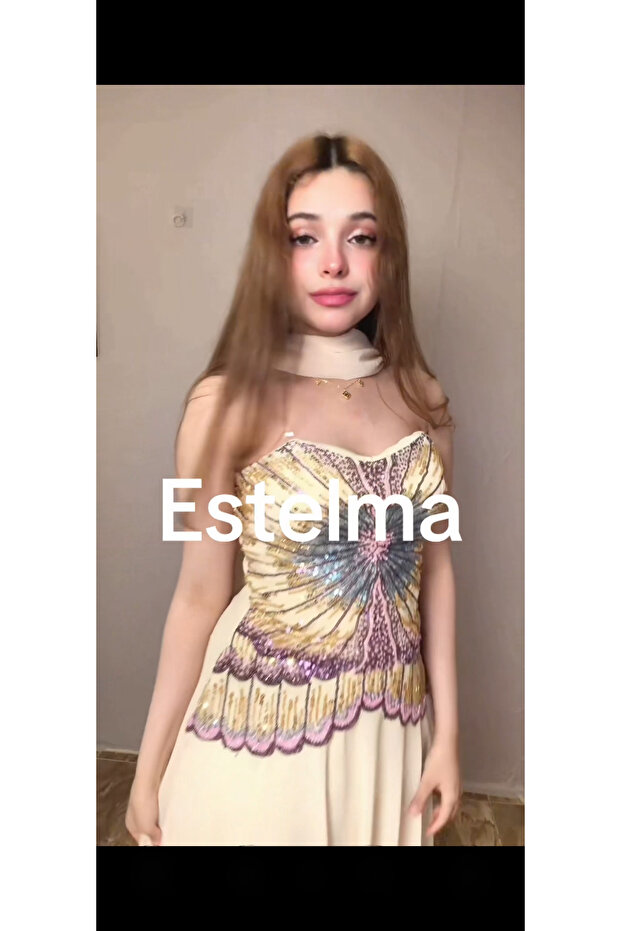 فستان لامع ناعم
