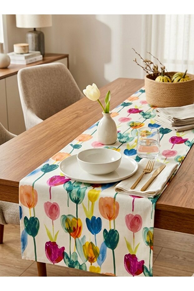 Tulip Patterned Stain-Resistant Runner 40 cm X 145 cm