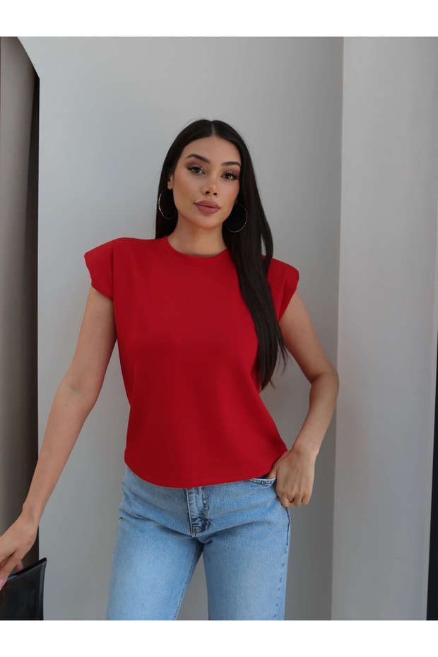 تيشيرت أساسي مبطن بدون أكمام - 1