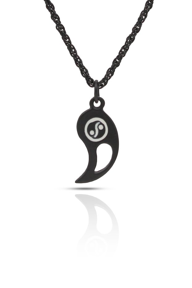 Magatama Necklace Yin Yang Balance Symbol Pendant - Black Color with Spiral Chain