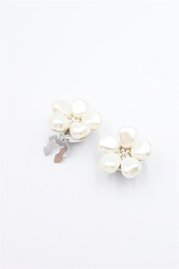 Pearl Button Brooch - Silver