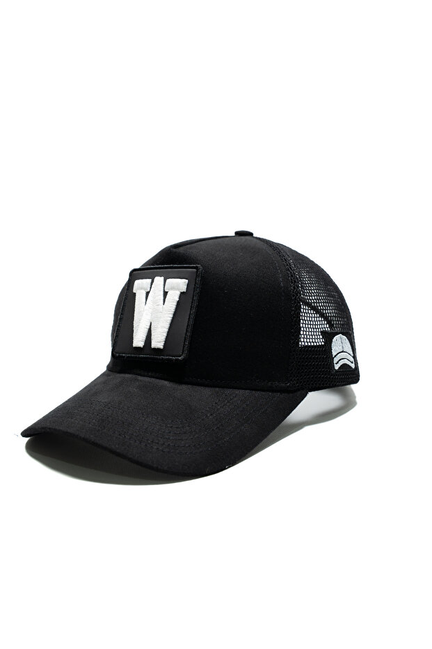 Black Mesh Hat with Letter Patch Detail | Sports Hat Suitable for Daily Use - Trucker Cap