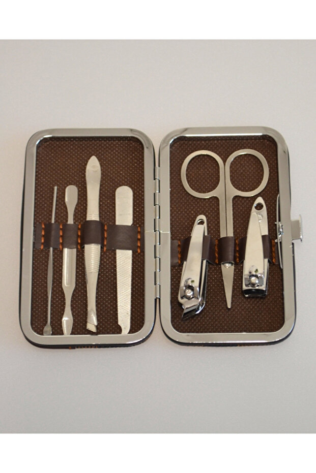 7-Piece Stylish Leather Boxed Manicure Set – Portable Practical Nail Care Kit in a Bag White