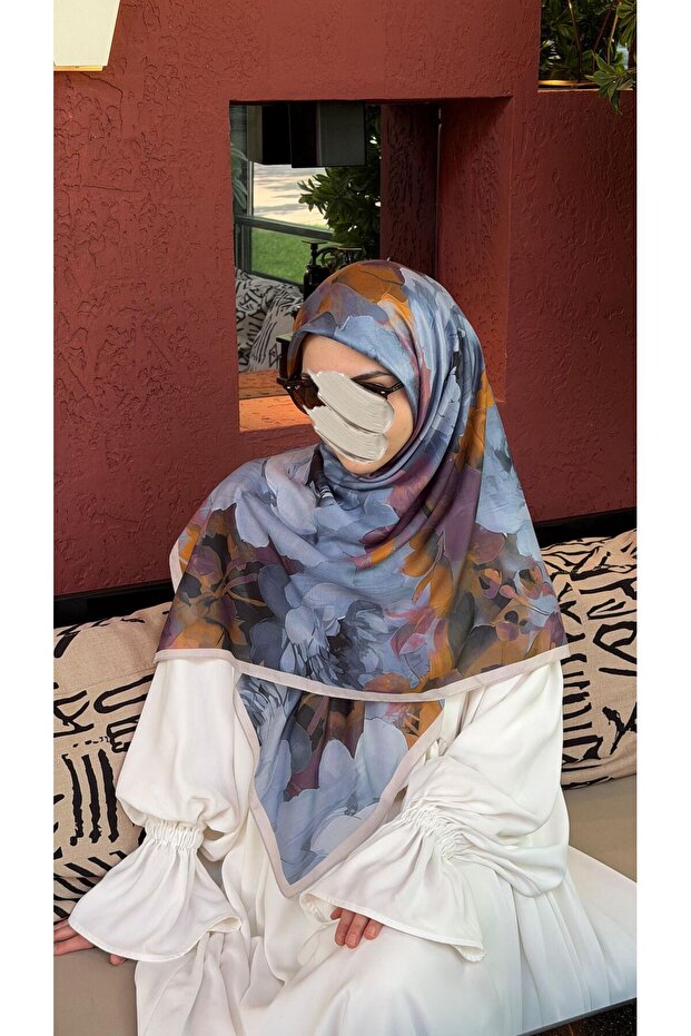 وشاح قطني ناعم بنمط ميفا - توت أزرق