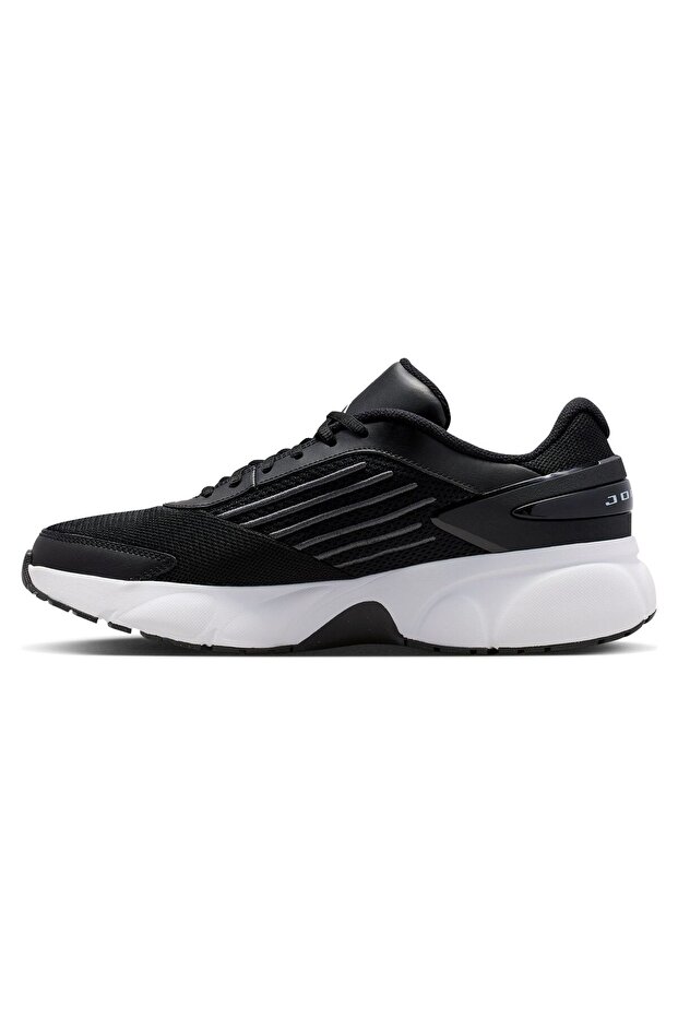 Men's sports shoes JORDAN TRUNNER ACCESS - IO2091003