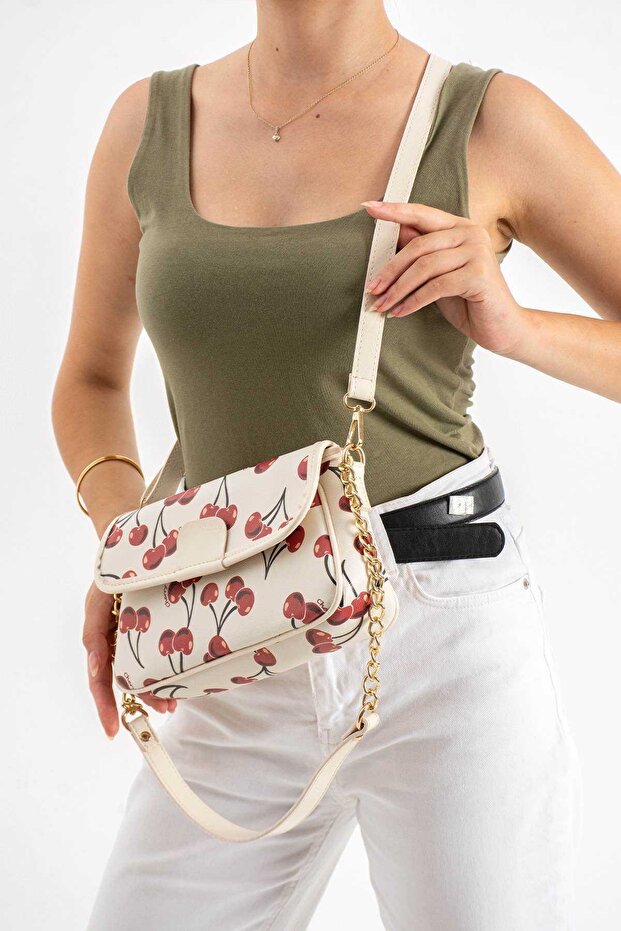 Women's Straw Weave Covered Baguette Chain Strap Cross Shoulder and Hand Bag (Length 15 cm Width 25 cm)