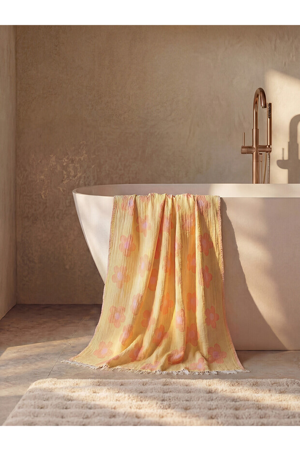 Nevavm Farklı Design Flower Patterned Peshtemal Towel 90X165 cm