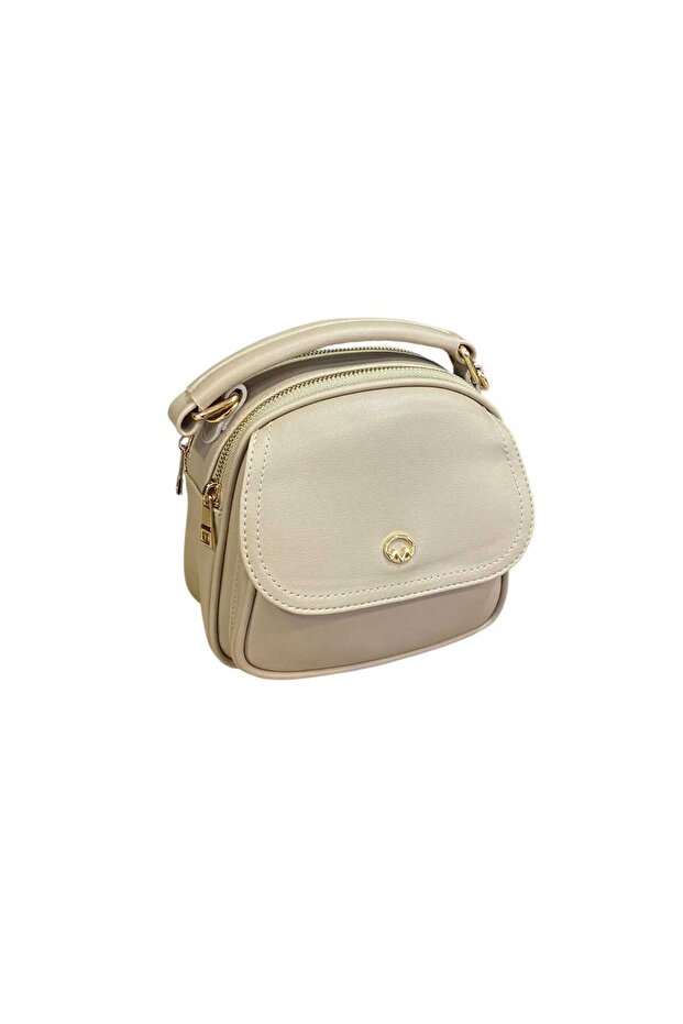 A Great Summer Bag with Both Hand Grip and Long Strap in Ecru