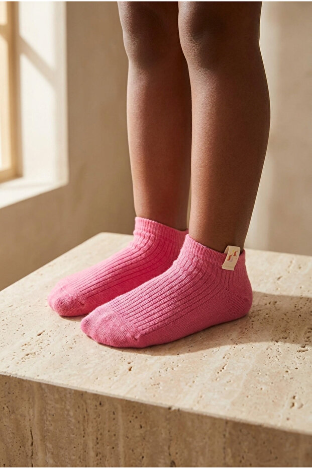 Girl's Pink Step Socks with Unicorn Label