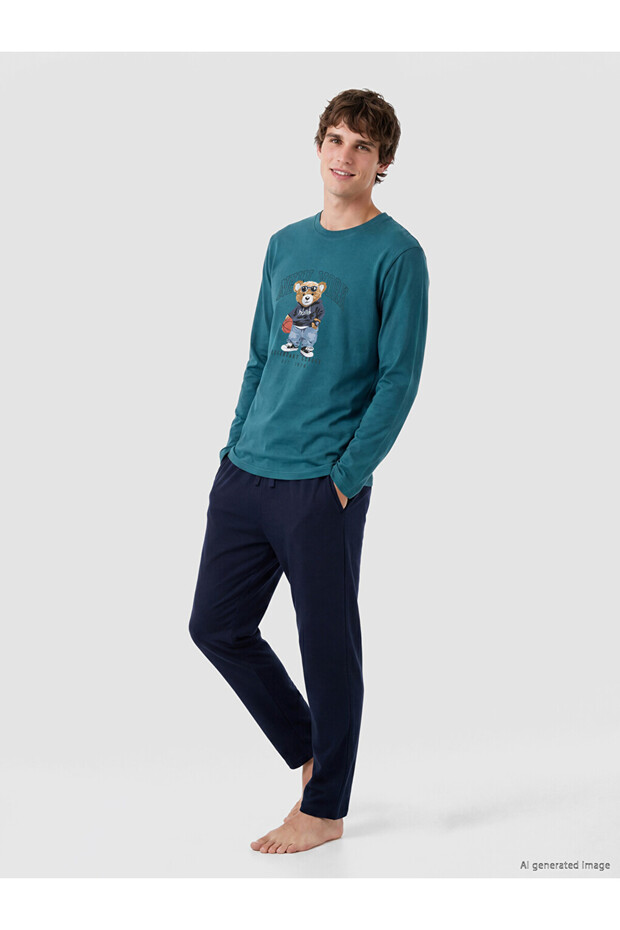 Esvab • Modern & Distinctive Standard Fit Teddy Printed Men's Pajama Set