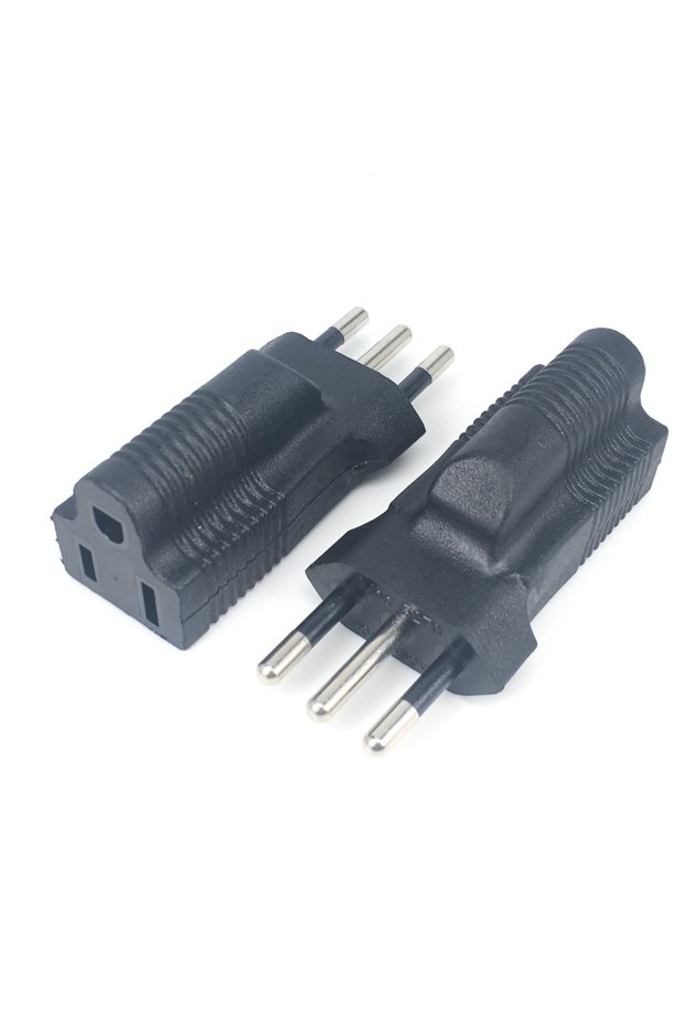 1pc Italy Male Plug to USA AC Nema 5-15R Female Power Adapter US 3 Prong to Italy Travel Plug Con...