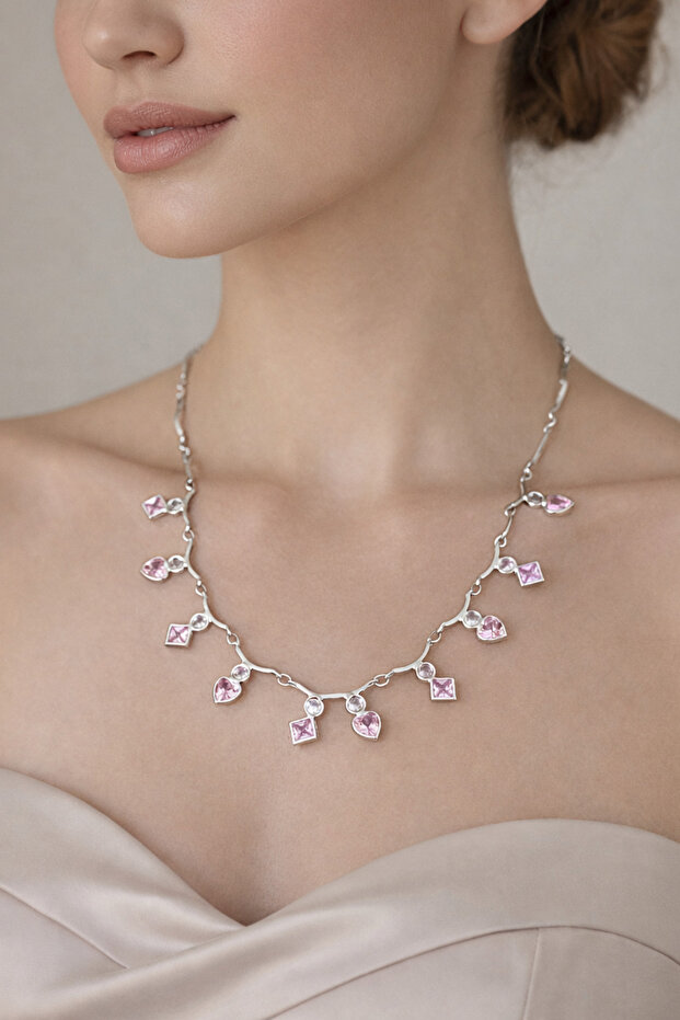 Pink Stone Detailed Dangling Heart Model Necklace