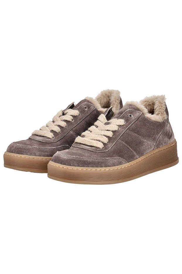 Sneaker - 3