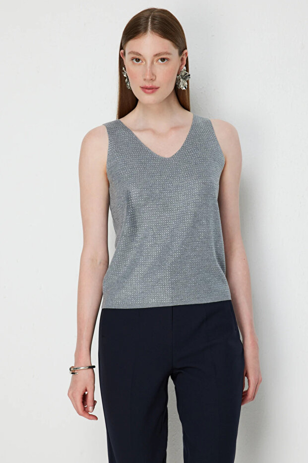 V-Neck Stone Embroidered Sleeveless Blouse 70410