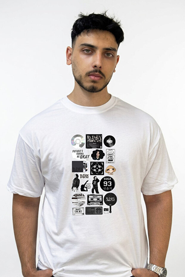 تي شيرت أبيض كبير الحجم مطبوع بتصميم Agust D D Day