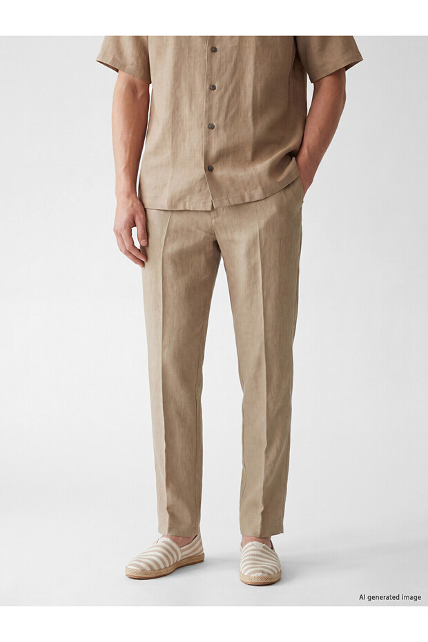 Nevavm Regular Fit Men's Trousers with a Difference