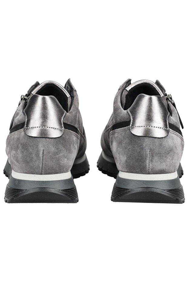 Sneaker - 5