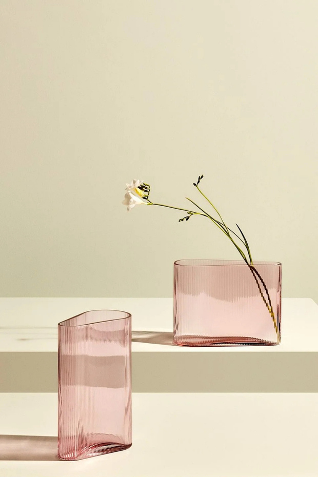 Nude Rose Mist Vase 21 Cm, Stylish Decorative Vase