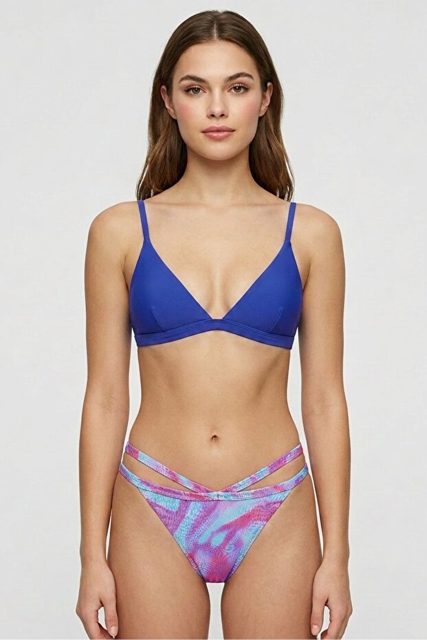 Women Textured Bikini Bottom, Multicolor