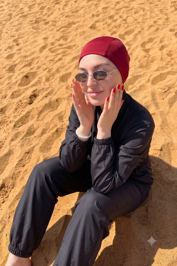 Women's Red Plain Hijab Bonnet Arm-26Y001033