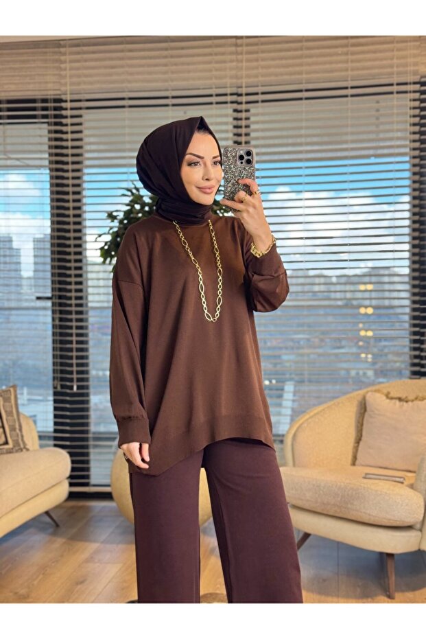40408 Folded Sleeve Crew Neck Tunic Brown