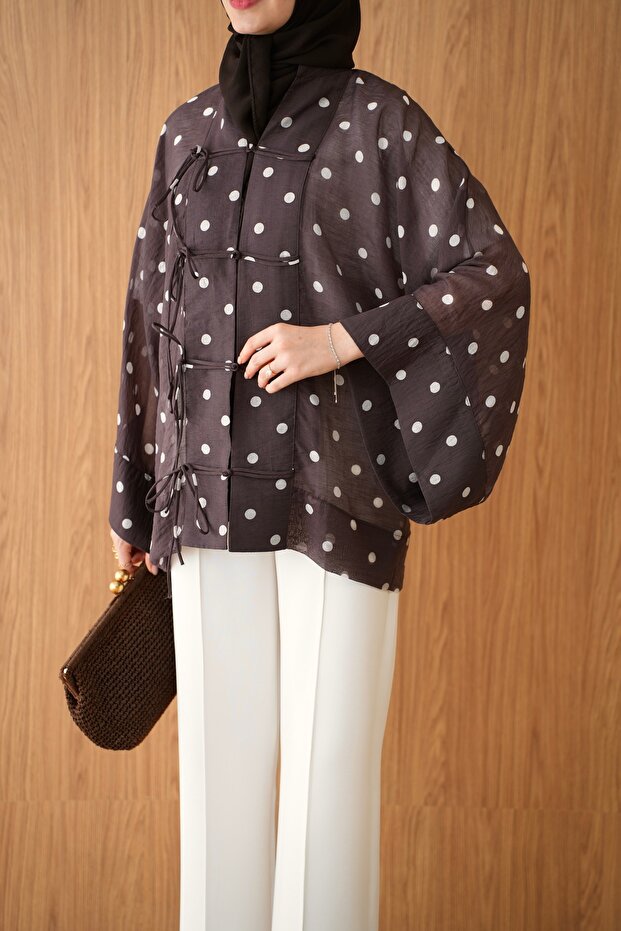 Pointed Kimono