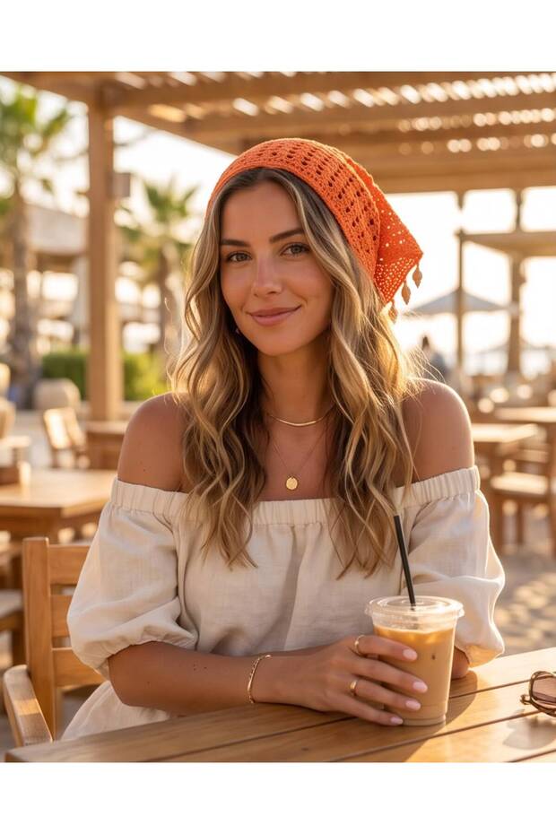 Decorated Knitwear Bandana with End Detail