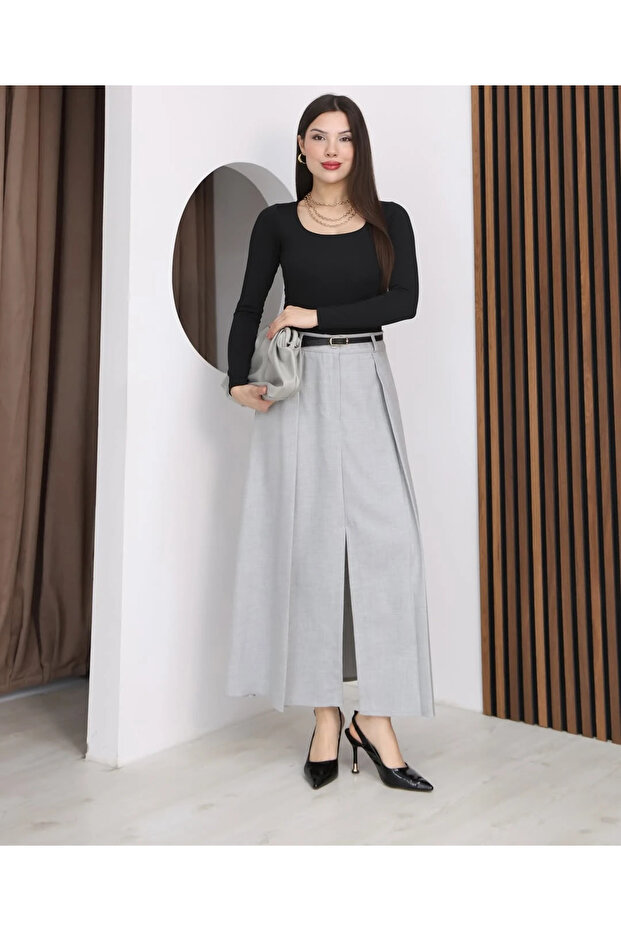Skirt with Front Slit