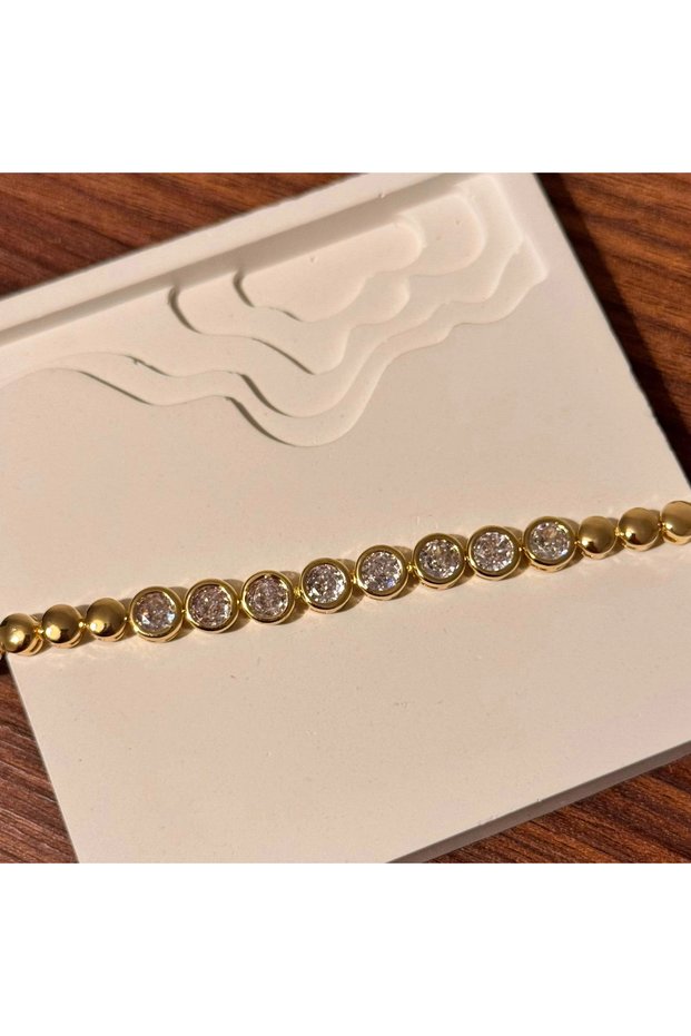 Round Stone Gold Bracelet