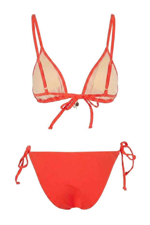 Kırmızı Üçgen Kaplı Charm Aksesuarlı Normal Bel Regular Bikini Takımı TBESS26BT00100 - 6