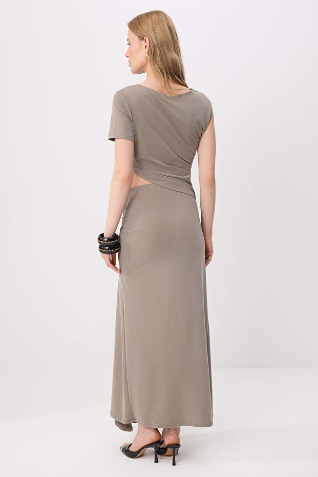 Açık Haki Fitted/Vücuda Oturan Kısa Kollu Pencere Detaylı Maxi Modal Örme Elbise TWOSS26EL01110 - 4