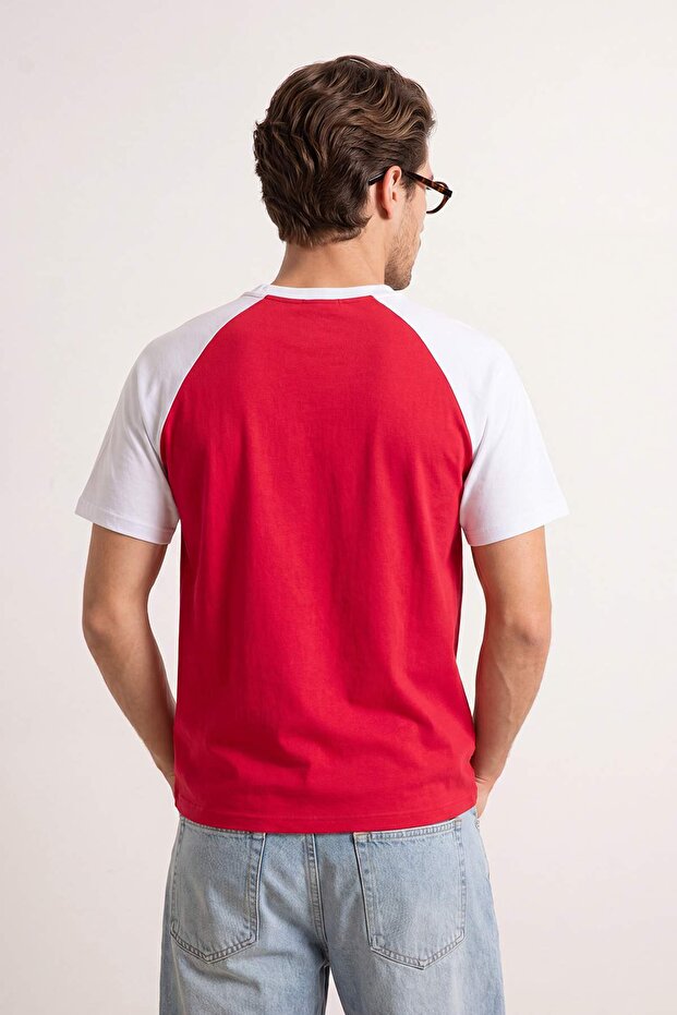 Kırmızı-Beyaz Düşük Omuz Regular Renk Bloklu %100 Pamuk T-Shirt TMNSS26TS00079 - 6