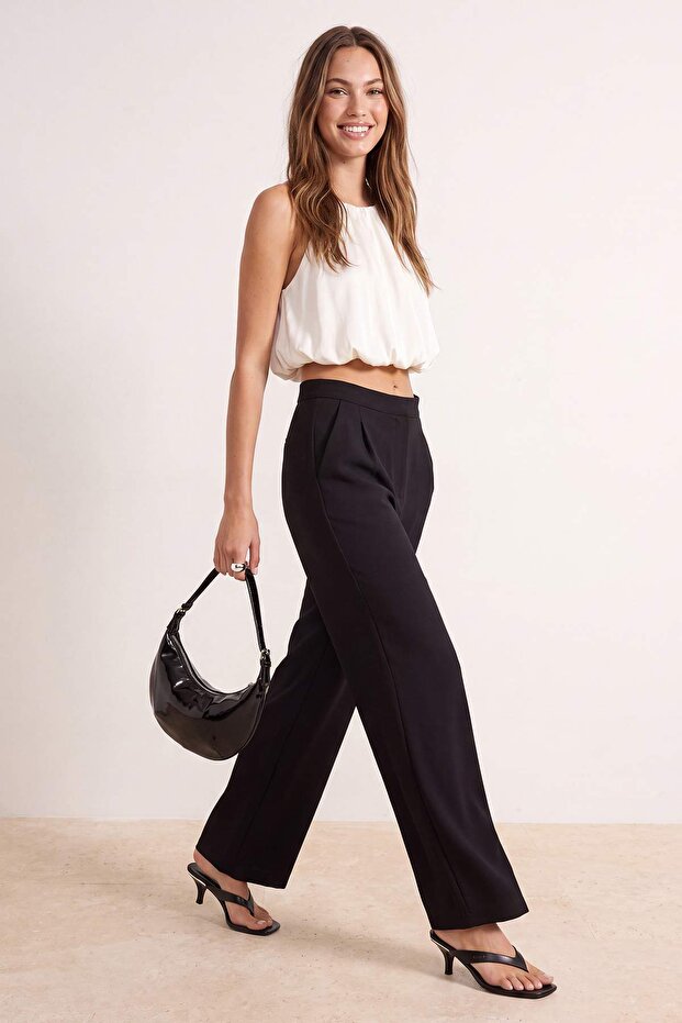 EXCLUSIVE Özel Koleksiyon Siyah Pilili Wide Leg/Geniş Paça Pantolon TWOAW26PL00121 - 2