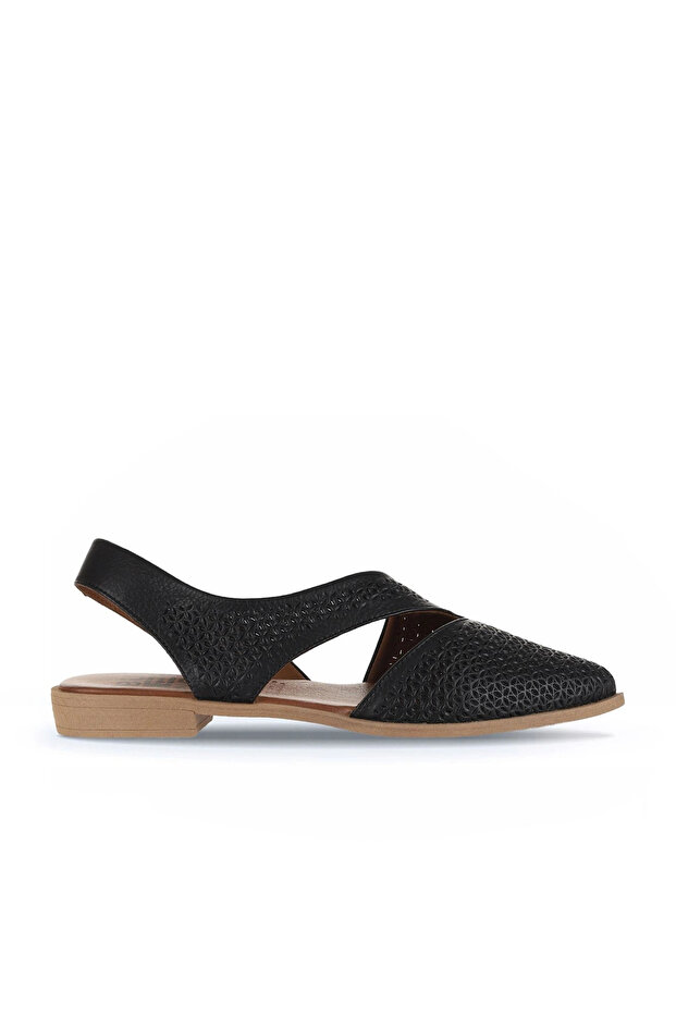 Black Leather Women's Flat Sandals 01Wa9202