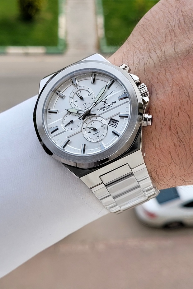 Silver Color Internal Indicators Active Men's Wristwatch