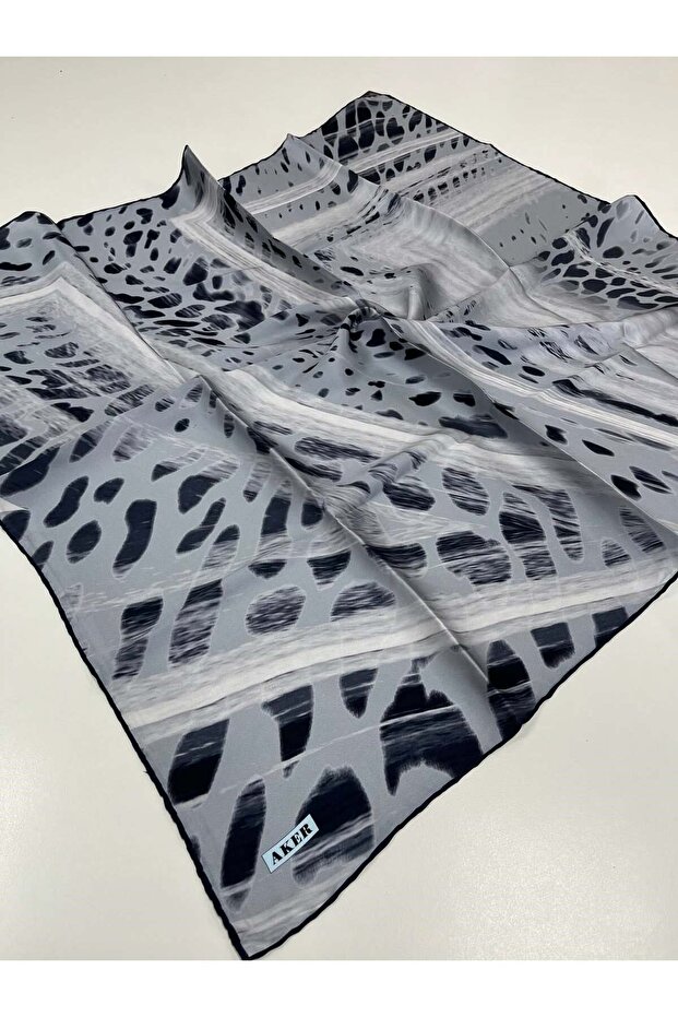 Silk Scarf - Spring-Summer 2026 - 9155701-321 - Sura
