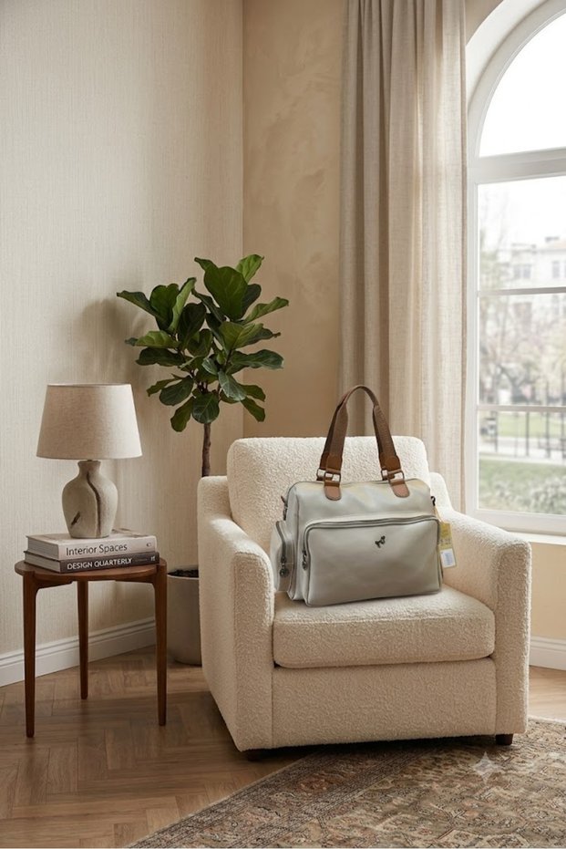 Large Leather-Look Shoulder Bag Suitable for Sports, Travel, Hospital, Mother and Baby Use
