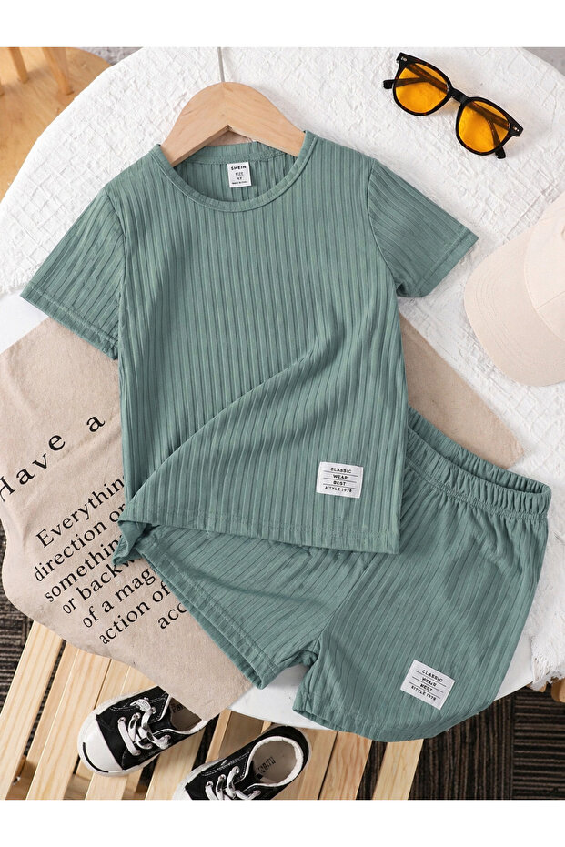 Baby Kids 2-Piece Shorts Set 100% Cotton Summer Short Sleeve T-Shirt Shorts with Arma Detail - Green
