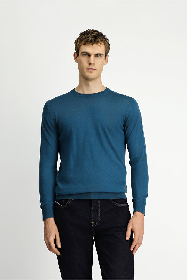 Crew Neck Regular Fit Wool Knitted Sweater