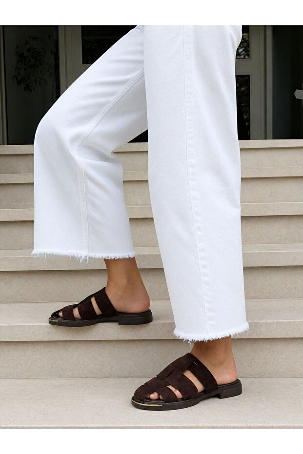 Solea Genuine Leather Low Heel Women's Slippers for Daily Use