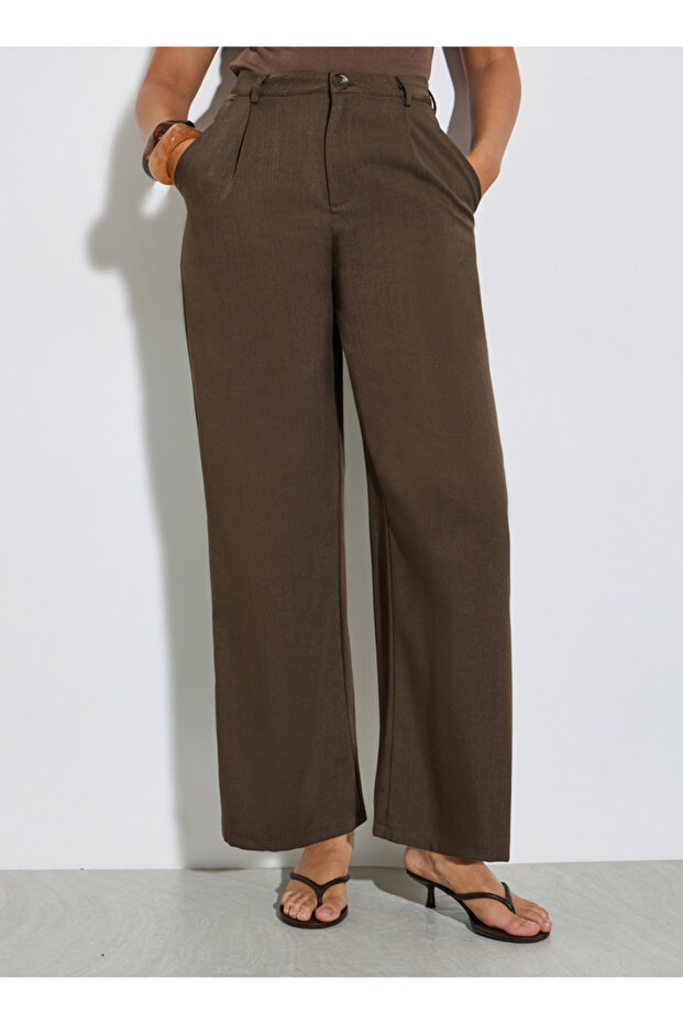 Brown Solid Wide Leg Pants - 2